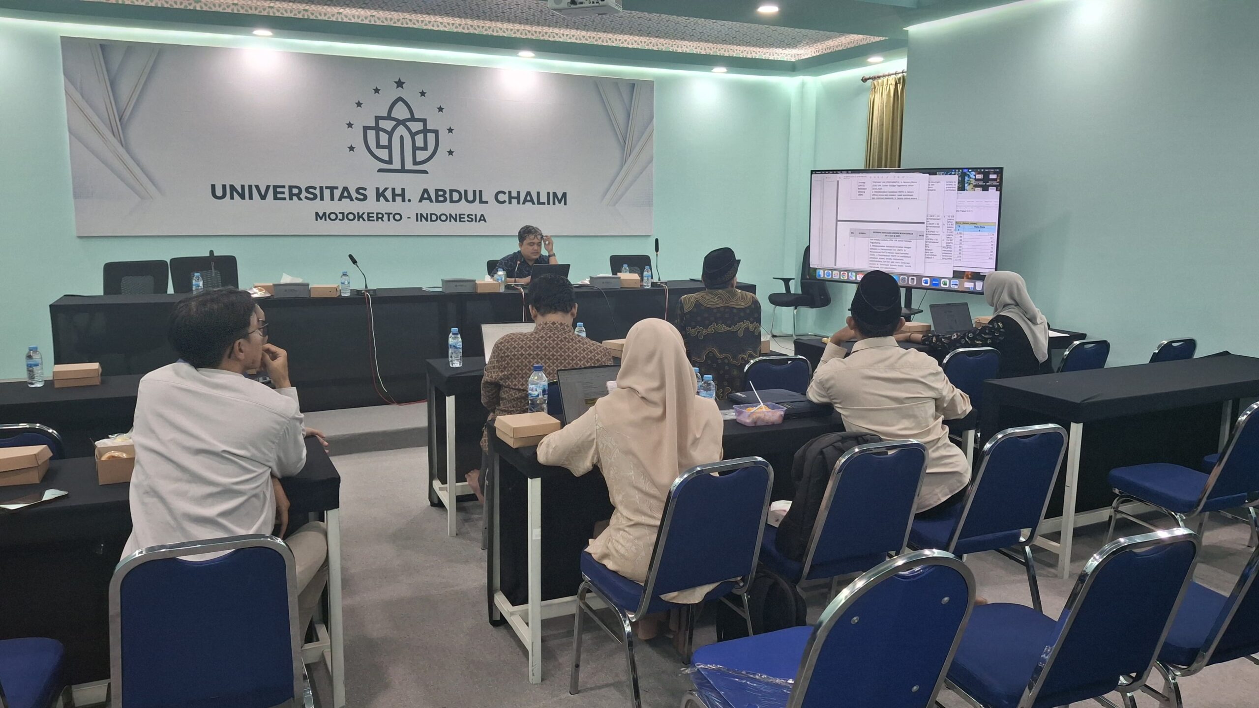 Workshop Peningkatan Mutu Lembaga Pascasarjana Universitas KH. Abdul Chalim Mojokerto